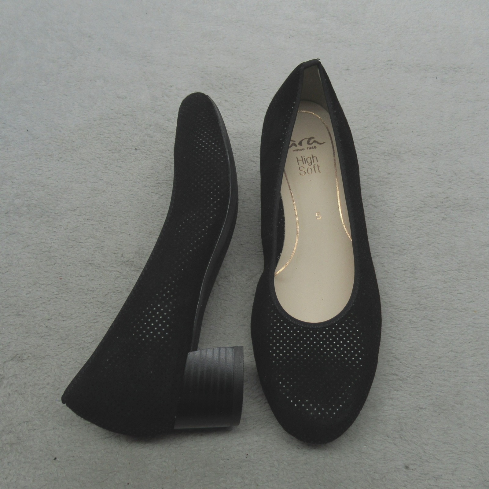 Ara Womens 5 Vicenza Pumps Shoes Black Suede Perforated High Soft Block Heel